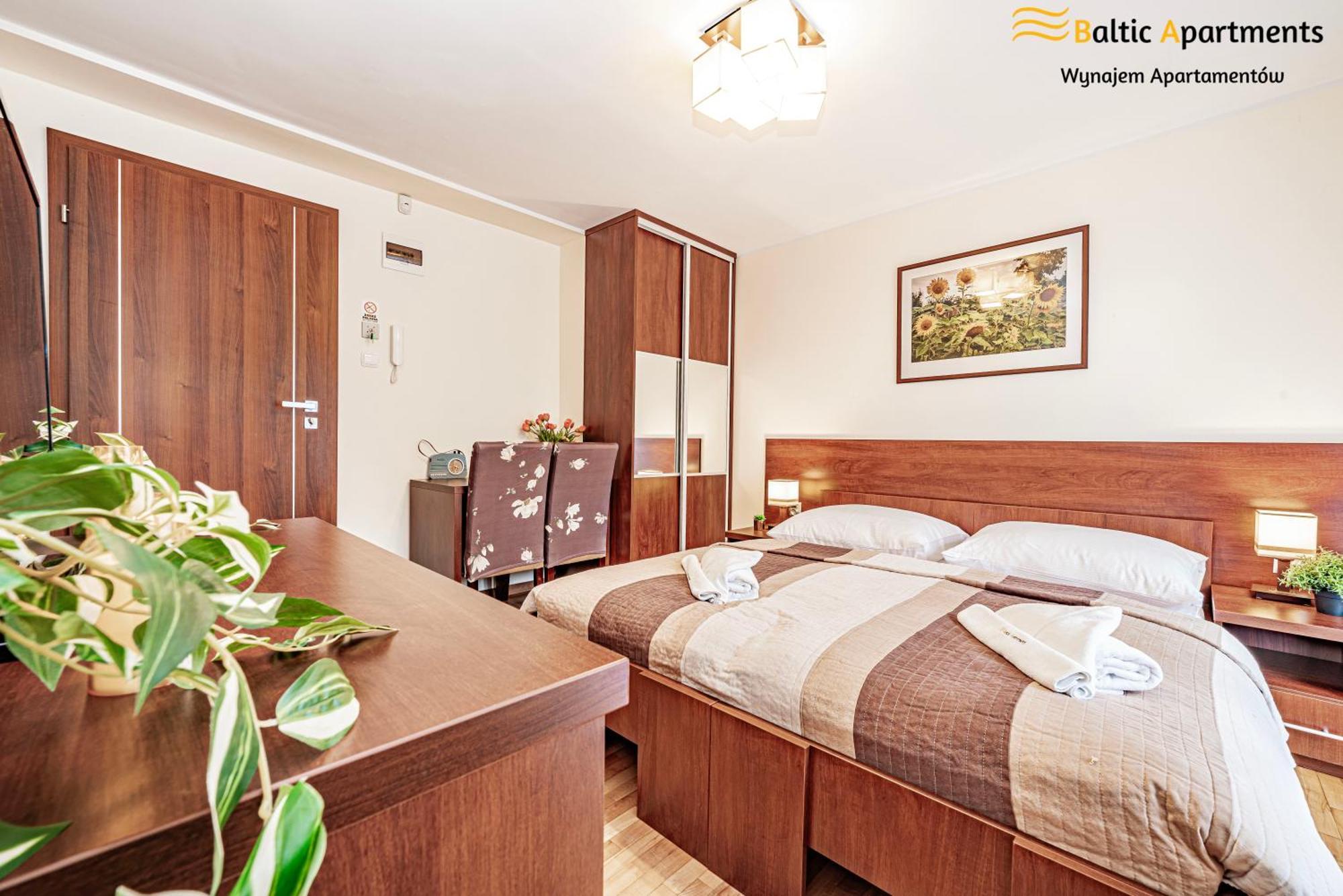 Baltic Apartments - Hotelik Przy Promenadzie Свиноуйсьце Экстерьер фото